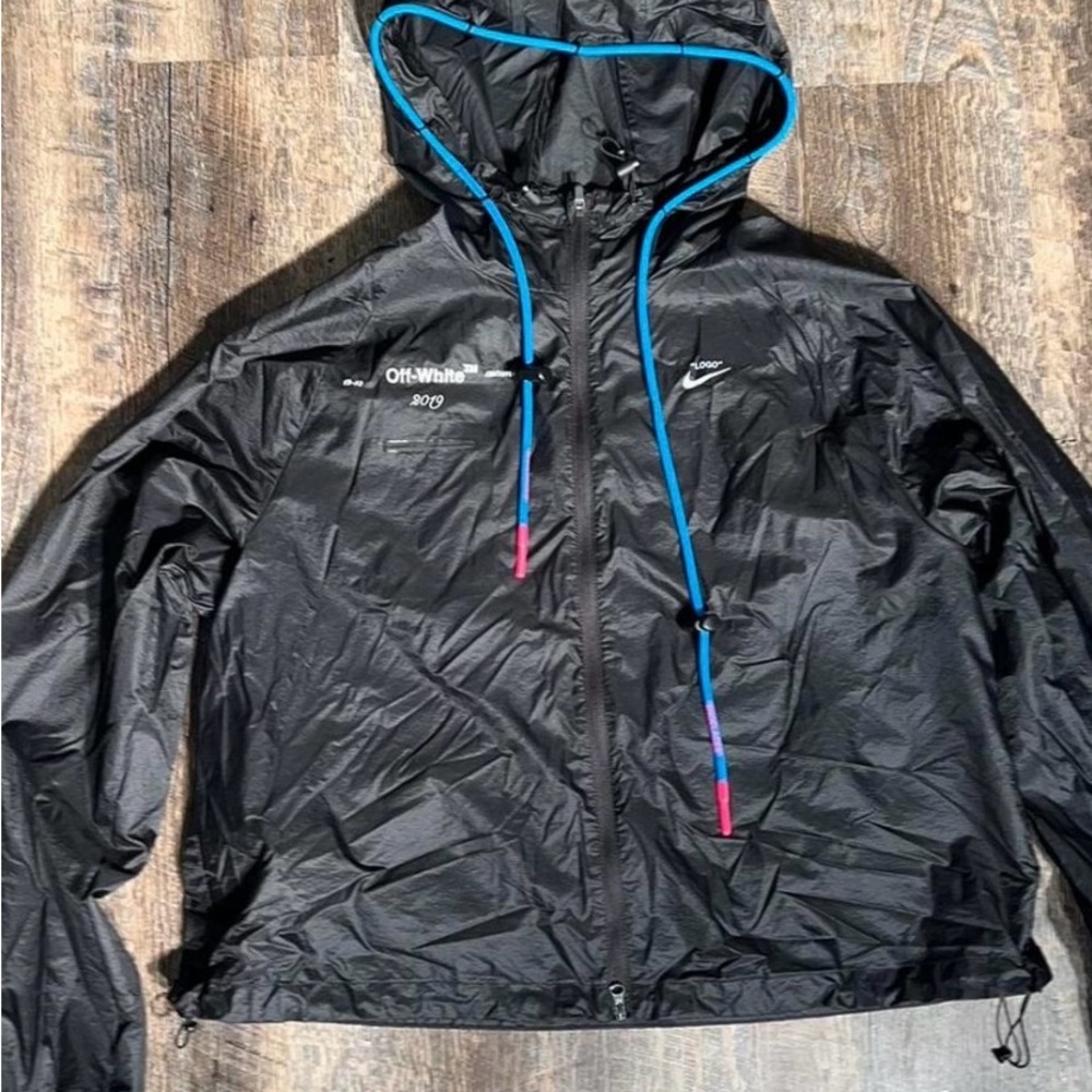 Off-White Nike Autumn/Winter 2019 collab Windbreaker excellent condition new